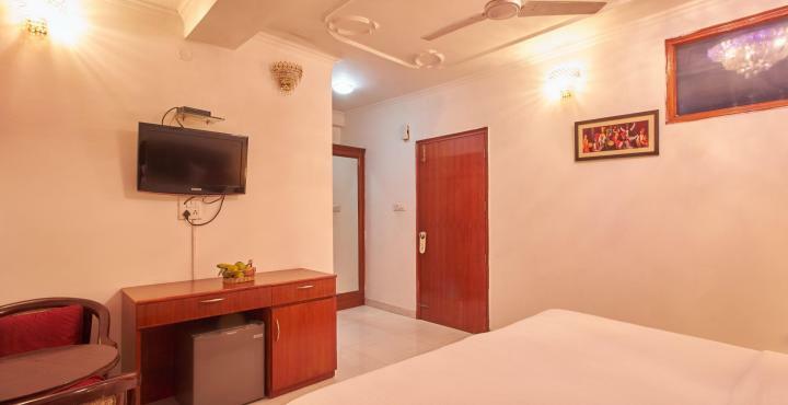 Hotel Malik Continental New Delhi Buitenkant foto
